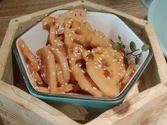 -蜜桃餐厅·伴山(湖滨商业街店)