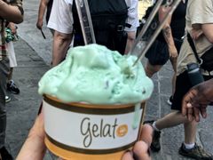 -Gelateria Dondoli