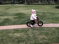 -八爪矩阵极限运动馆·儿童平衡车·感统训练(南海子公园校区)