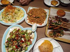 -街角等你.大连海鲜烧烤.经典铁板海鲜串(西安路店)