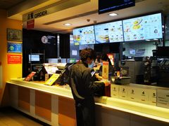 -麦当劳(海岸城店)