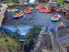 -藏龙百瀑风景区