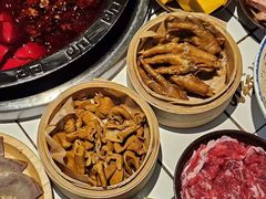 -卤校长老火锅(杨家坪直营店)