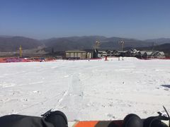 -鳌山滑雪度假区