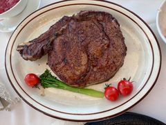 -马克西姆俄罗斯餐厅(通亚街店)