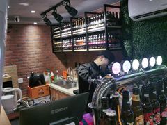 -优布劳精酿啤酒鲜扎闪送·(张江店)
