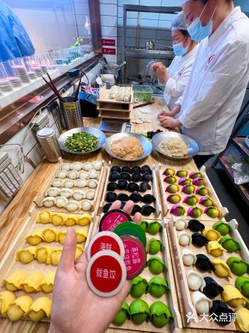 郑州也有这个了。郑州也有了！一口气搬来了青岛的海鲜饺子！