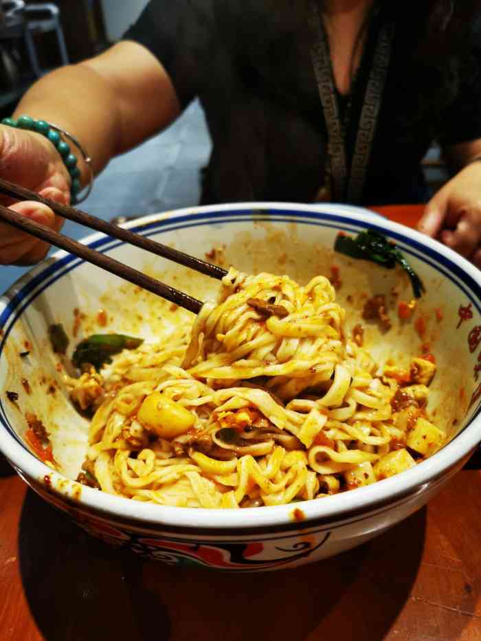 茂盛关中大碗面-"最近在延安吃过的最好吃的面食了,有免费的.