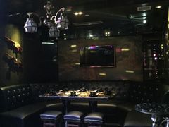 -W20 SHINING Party·K(悦豪和平路店)