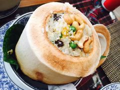 -卷心菜和避孕套餐厅(Pattaya)
