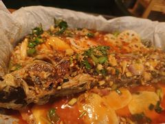 -醉巫山纸包鱼·私房菜