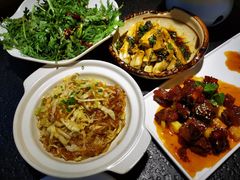 -万重锦·人文川菜馆(骡马市店)