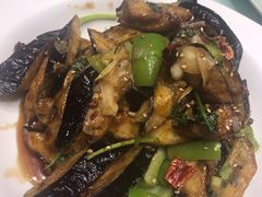 风味茄子-梅飞酒家(名辉豪庭店)