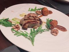 -恰餐厅及酒吧 CHAR Bar & Grill (北京丽都皇冠假日店)