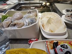 -海底捞火锅(新松江路店)