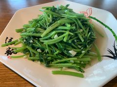 蒜泥茼蒿-螃牛记创意火锅