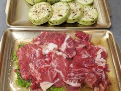 -围炉肉舍•炭烤活鳗•丹东海鲜烤肉(步行街店)