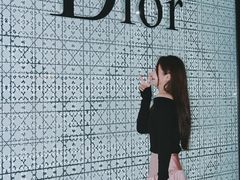-上海尚嘉中心