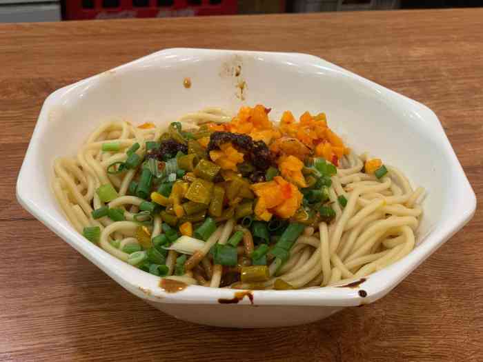 布谷布谷热干面(黄河路店)-"突然觉得在郑州已经快吃不起热干面了