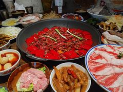 -萍姐火锅·公路夜市(武汉首店)