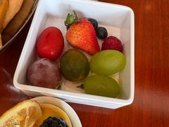 -东西风牛排馆周末烧烤自助(首都机场希尔顿店)