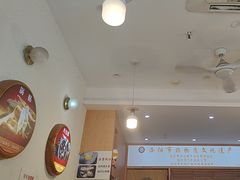 -八百里牛肉汤(盖饭·锅贴·万象城店)