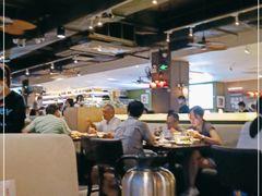 大堂-大头虾越式风味餐厅(光明广场店)