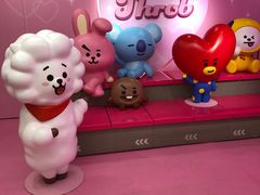 -line friends(明洞旗舰店)