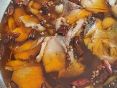 水煮份鱼-鑫巴蜀小镇 · 水煮鱼专研店(玉桥店)