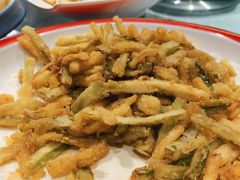 -赶海部落海鲜城(海阳路店)