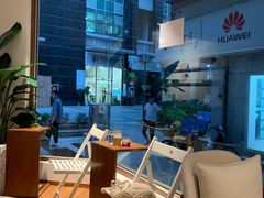 -Line 咖啡(石厦花园店)