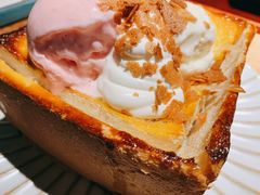 -蜜桃餐厅·伴山(湖滨商业街店)