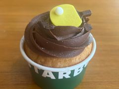 -星巴克(北京远大路金源燕莎店)