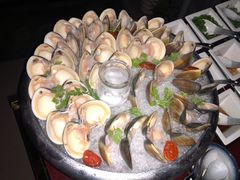-Bo Lounge & BOA Club