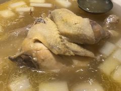 -房县土本味土鸡汤特色餐厅(沌口店)