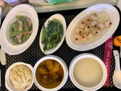 -爱妈月子会所(汕樟总店)