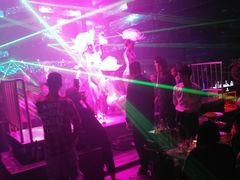 -Club Queen皇后酒吧