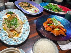 -粤·向群饭店(麓景路店)