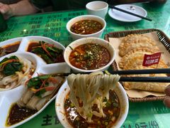 -令氏家外家周秦食府(高新店)