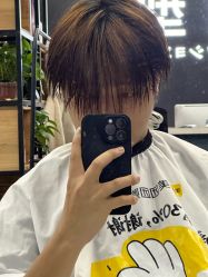 -藤野造型·烫·染发型设计店