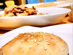 -楼兰古丽·新疆菜(大唐西市店)