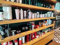 零售区-星巴克(天津SM城市广场店)