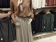 -优衣库(威海威高购物中心店)