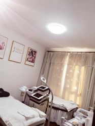 -美肤盾祛痘·问题肌头疗管理中心