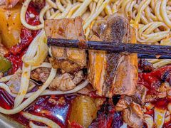 -牛一嘴·兰州牛肉面·大盘鸡(财富中心店)