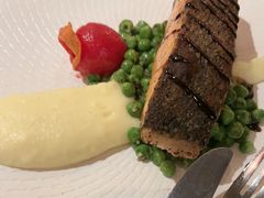 -卡佩罗意大利餐厅及酒吧Al Cappello Trattoria