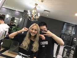 点击看大图 -3AM HAIR SALON染发接发