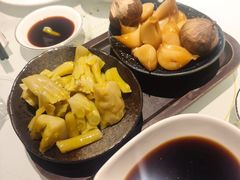 泡蒜拼盘-虾佬圣汤·海鲜姿造(乐堤港店)
