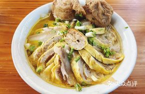 Steamed Salted Pork with Fresh Rolls