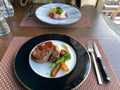 澳洲M7肉眼牛排-Kathleen's Waitan 凯圣琳江景西餐厅(外滩店)